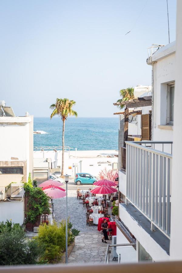 Light House - Seafront Cosy Studio With Library Πάφος Εξωτερικό φωτογραφία